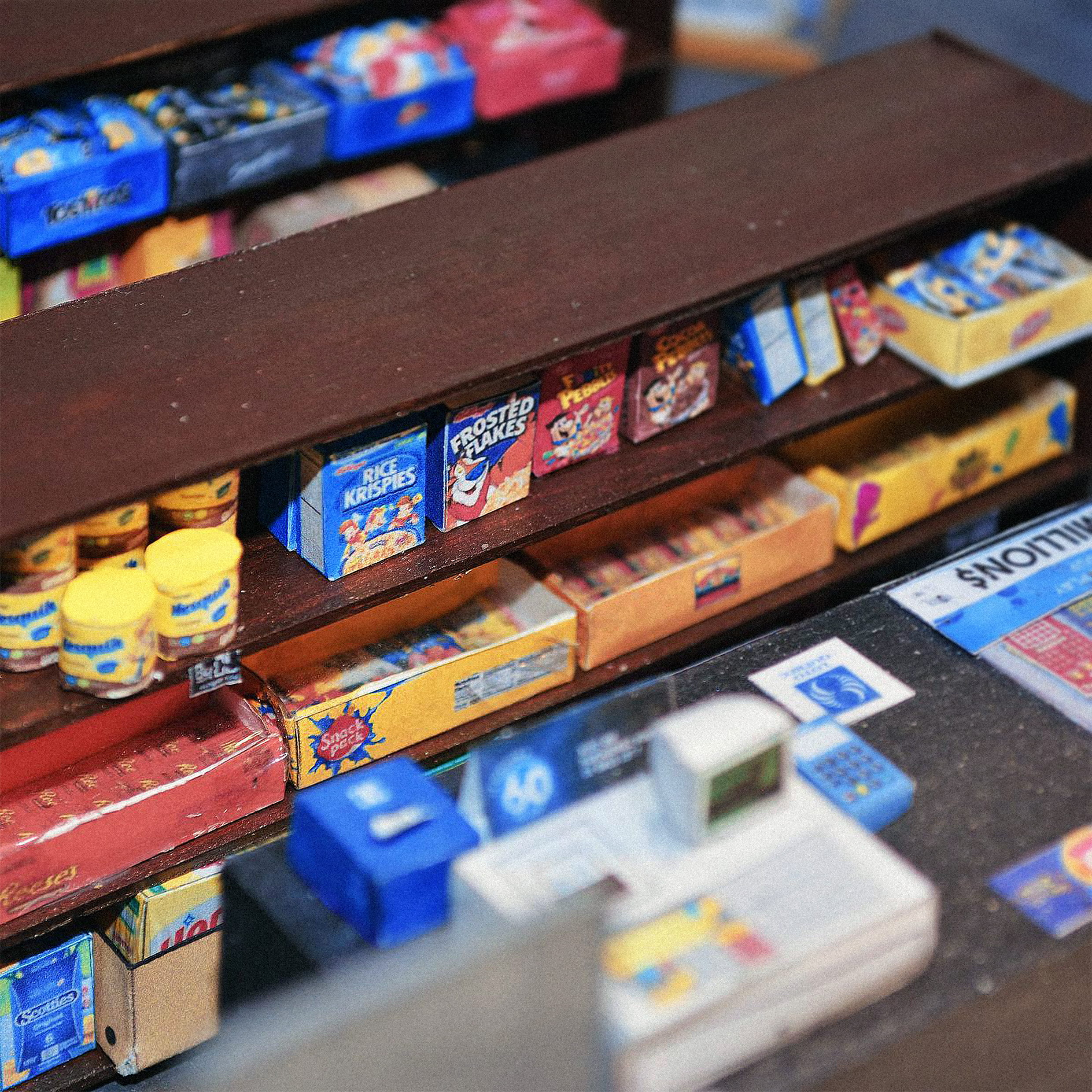 Chez Stony — reproduction miniature du dépanneur, visuel 6